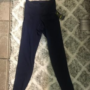 Old Navy Active Go Dry XS